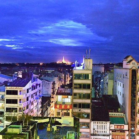 Hotel Grand United - 21St Downtown Yangon Bagian luar foto