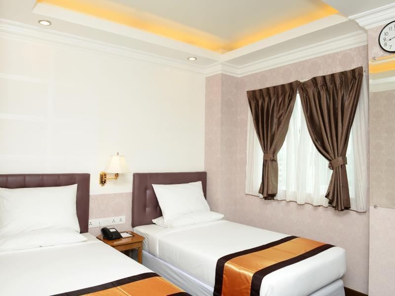 Hotel Grand United - 21St Downtown Yangon Bagian luar foto